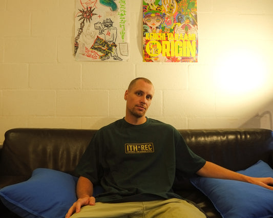 GARAGE STATE TEE [GREEN]