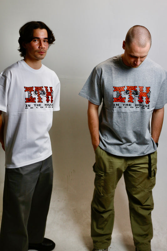 OG LOGO TEE [WHITE]